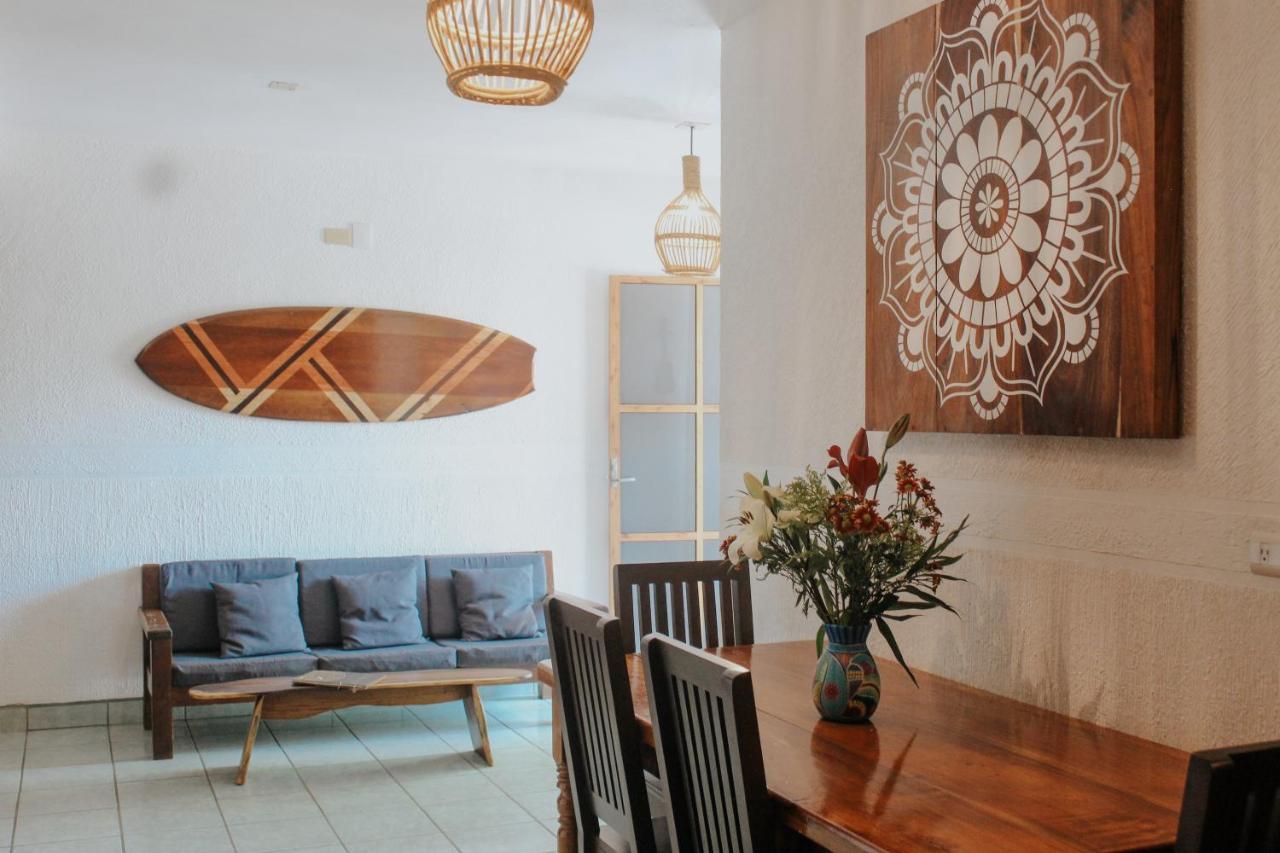 Casa De Olas Boutique Hotel ปูแอร์โตเอสกอนดิโด ภายนอก รูปภาพ