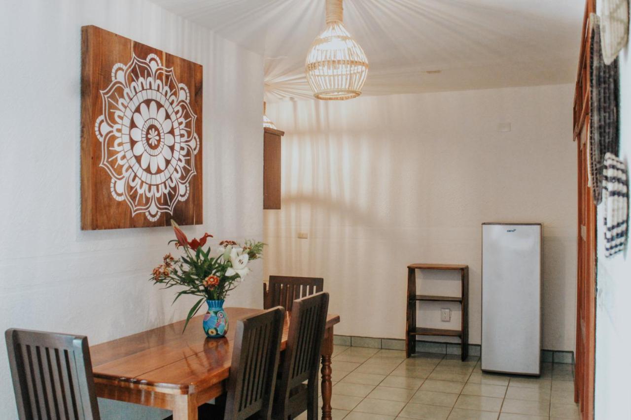 Casa De Olas Boutique Hotel ปูแอร์โตเอสกอนดิโด ภายนอก รูปภาพ