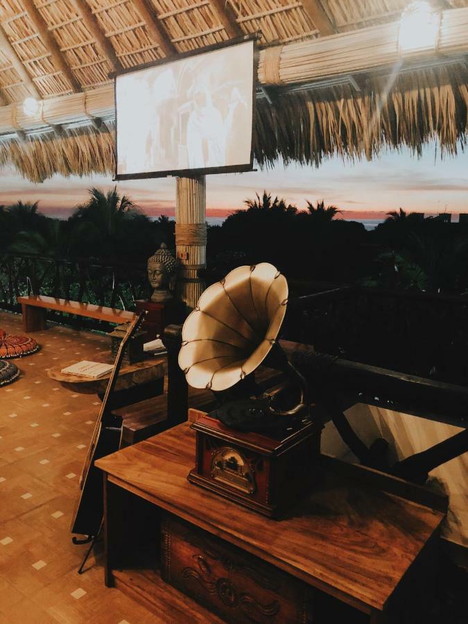 Casa De Olas Boutique Hotel ปูแอร์โตเอสกอนดิโด ภายนอก รูปภาพ