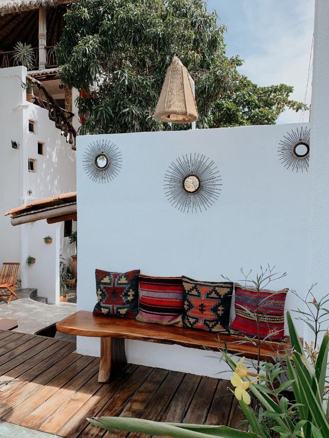 Casa De Olas Boutique Hotel ปูแอร์โตเอสกอนดิโด ภายนอก รูปภาพ